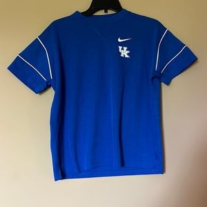 Nike Kentucky Wildcats shirt